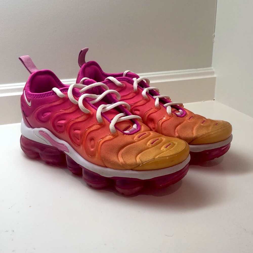 Nike Air Vapormax Plus 'Summer Sunset'